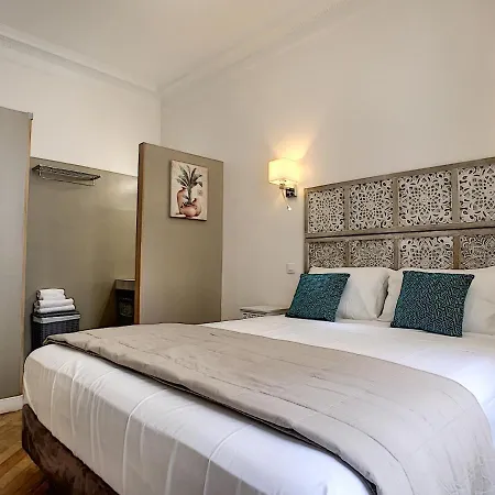 Apartment Nestor&jeeves - Croco Riviera - - By Sea