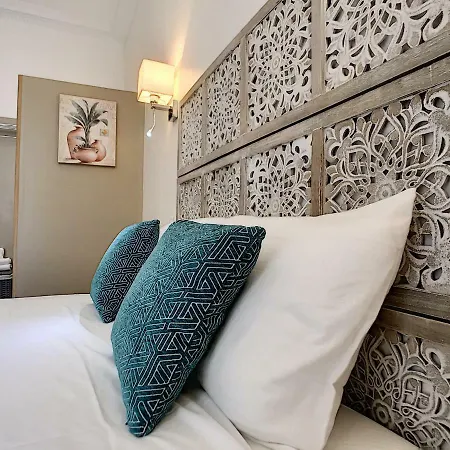 Nestor&jeeves - Croco Riviera - - By Sea Apartment